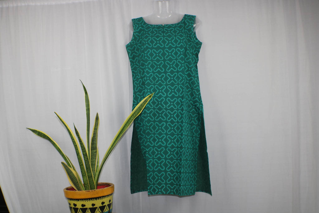 TLFABk-00012/Green Batik/V neck/Long Kurtis