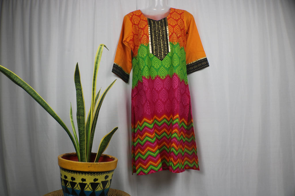 TLFABk-0009a/Block Print /V neck/Long Kurtis