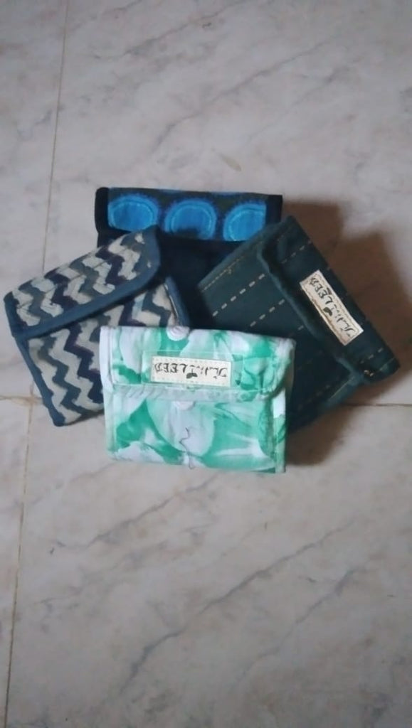 TLCB-009/Wallet/Pouches in cloth material & rexine