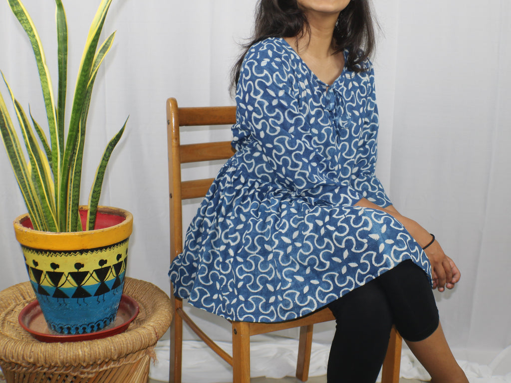 TLFAB-008d/Cruz Top with string/Comfier Flair Top/M