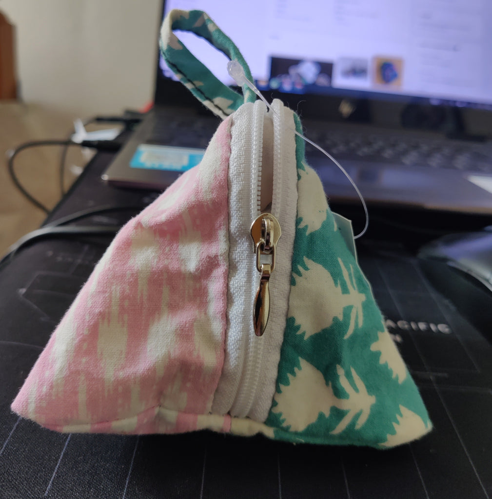 TLCB-003a/Mini Pouches in Batik printed