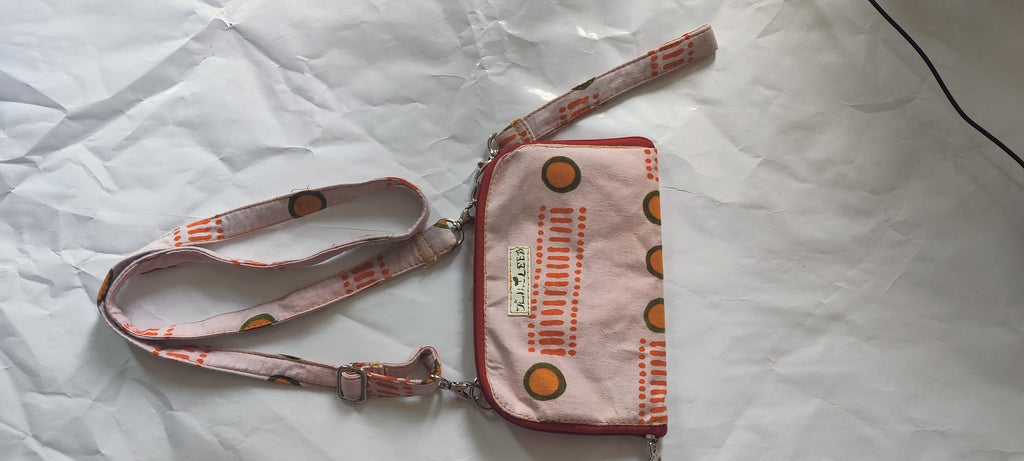 TLCB-0022/Sling bag with dividers