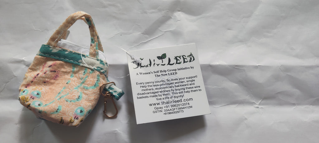 TLCB-003/Customize gifting purses in mix print