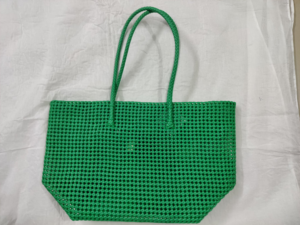 TLBAS-0020/Spacious & stylish Malligai Plain basket with pocket