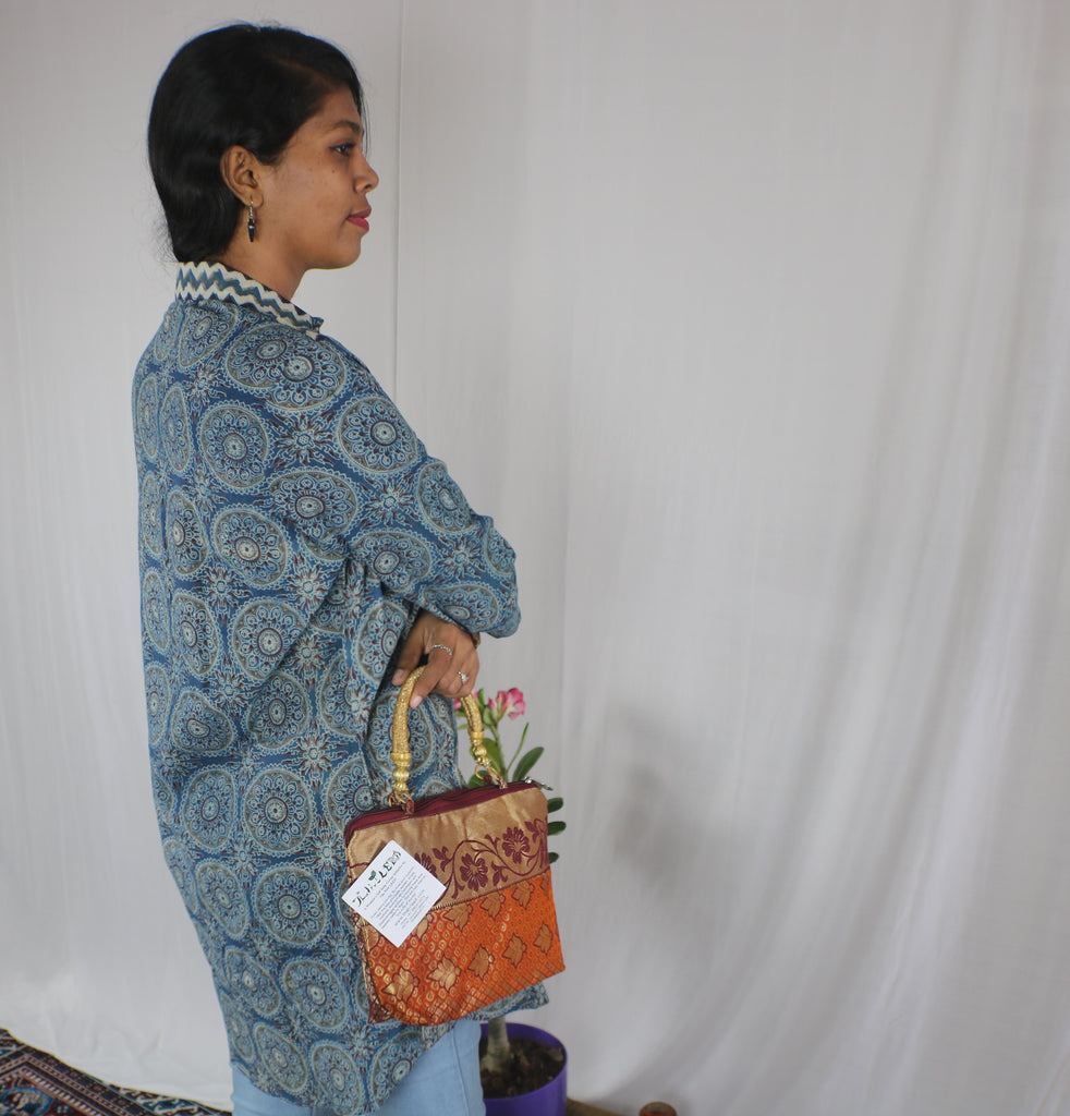 TLFAB-0010b/Sathya Ethnic/contrast neck with collar