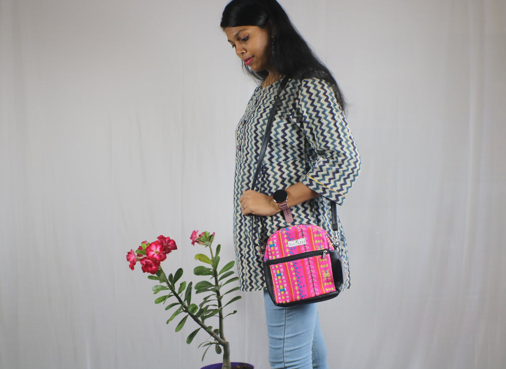 TLFAB-0012b/Gem Neck Kurti-M