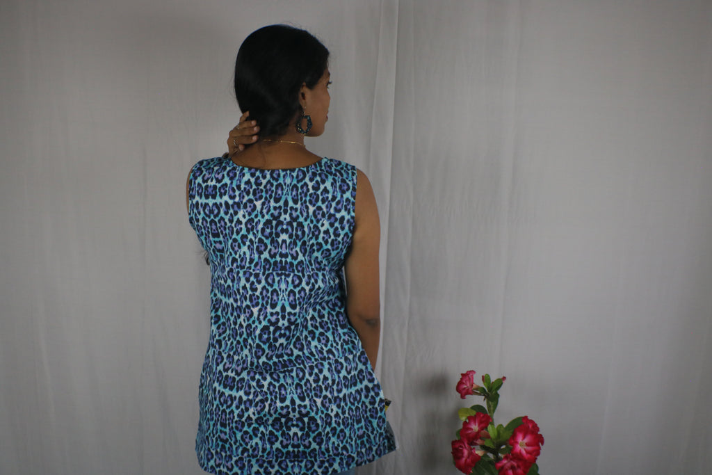TLFABk-00016/Leopard Print/Short Kurtis