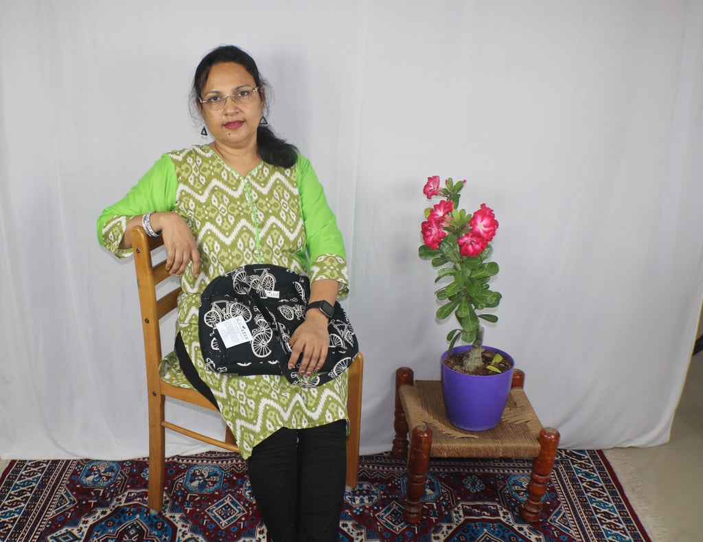TLFABk-0005b/Ikkat Print-Green Long Kurtis