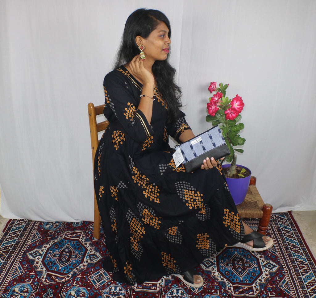 TLFAB-0016b/Lacey Anarkali/Long Wind