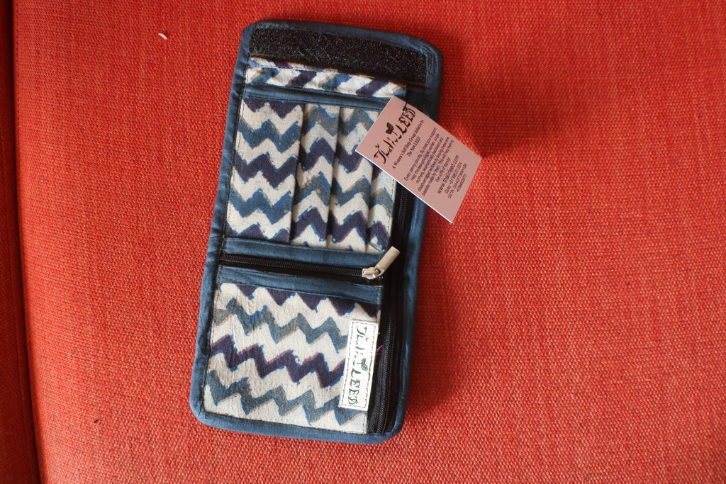 TLCB-009/Wallet/Pouches in cloth material & rexine