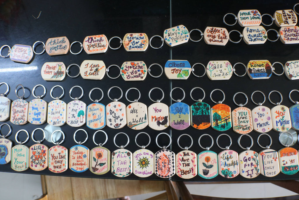 TLDIY-004c/Wooden and painted Key Chains