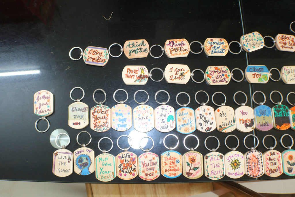TLDIY-004c/Wooden and painted Key Chains