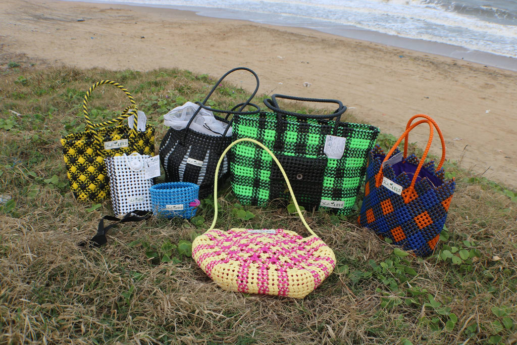 TLBAS-0072/ Kangaroo Pouch Basket