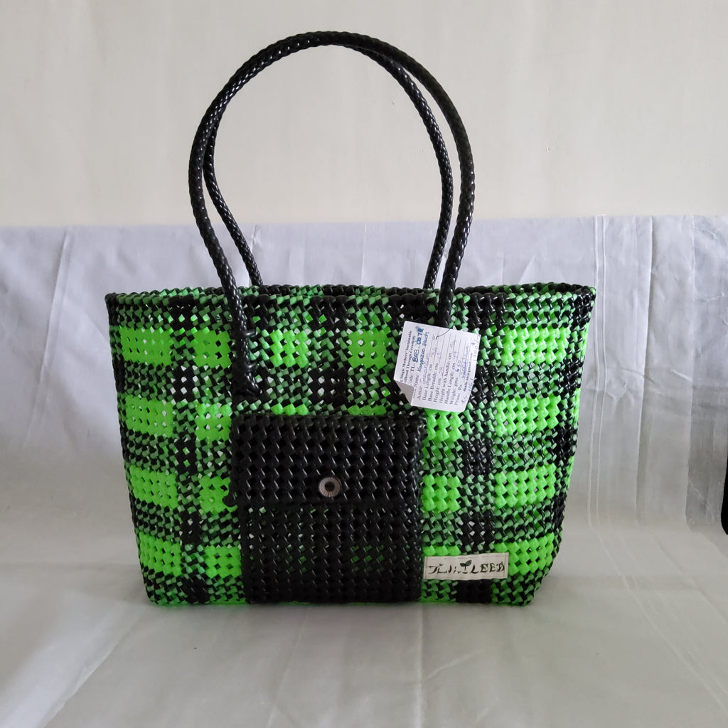 TLBAS-0072/ Kangaroo Pouch Basket - Thalir Leed®
