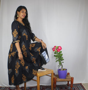 TLFAB-0016b/Lacey Anarkali/Long Wind