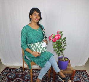 TLFABk-00012/Green Batik/V neck/Long Kurtis