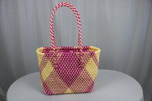 TLBAS-0033/Handbag with an Berry/Amla Knot