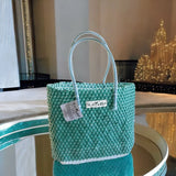 TLBAS-0033/Handbag with an Berry/Amla Knot