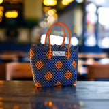 TLBAS-0010/Elegantly Crafted Vangi cross-knot design basket