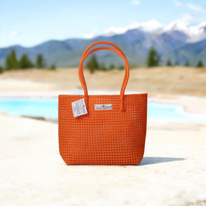 TLBAS-004/Handcrafted Elegant single colour basket with optional lining