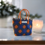TLBAS-0010/Elegantly Crafted Vangi cross-knot design basket