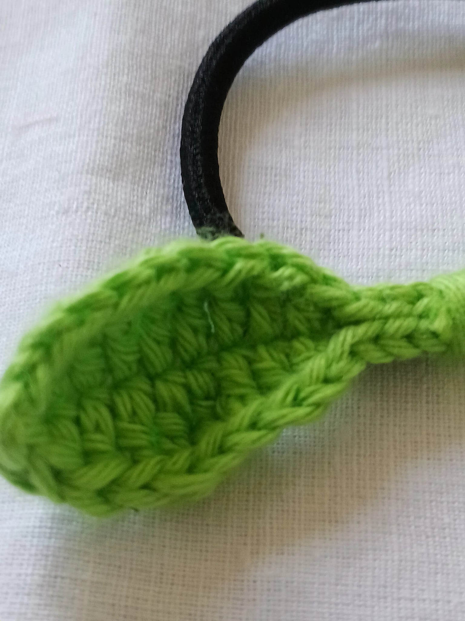 TL-Leaf Hairtie