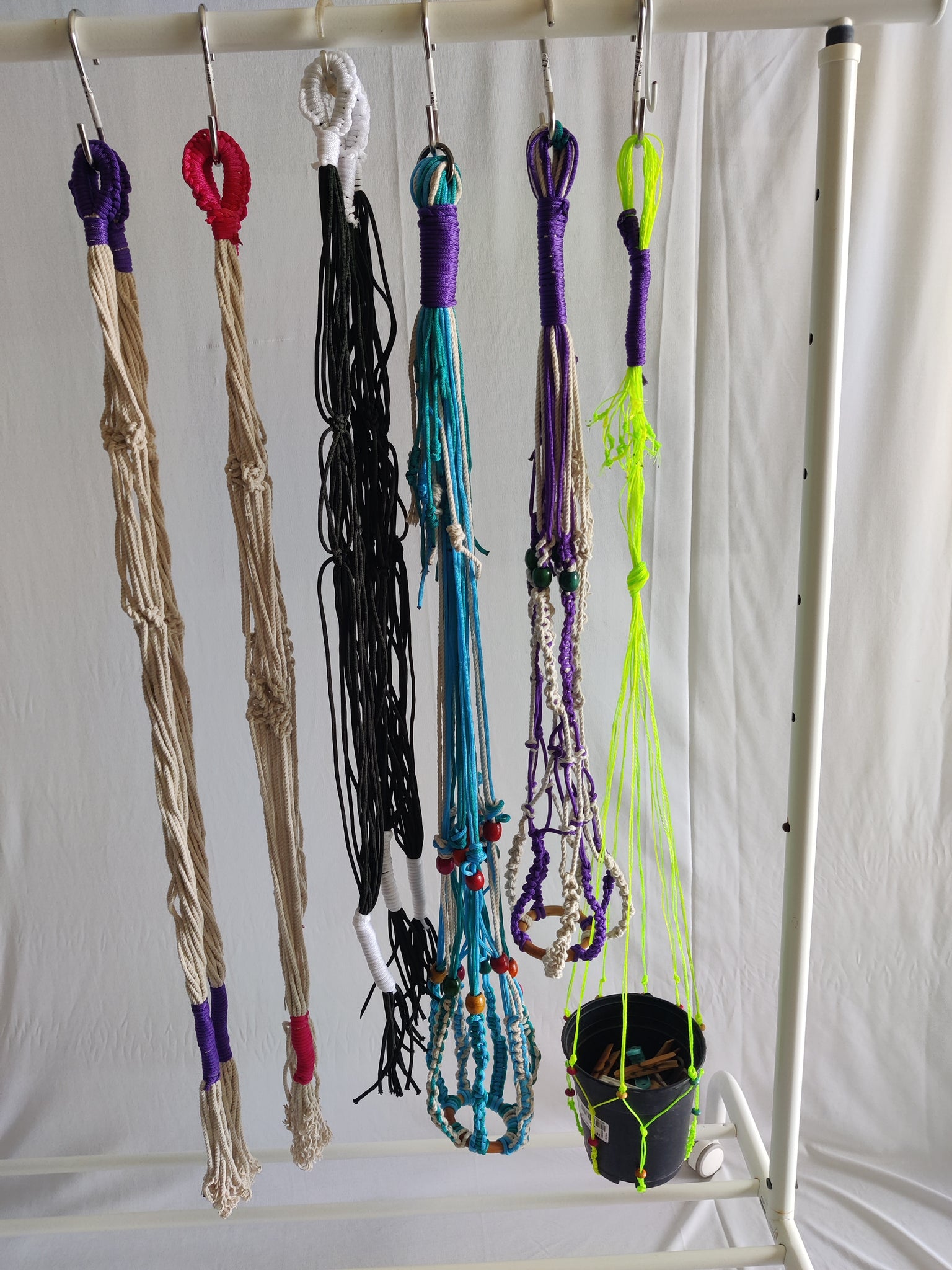 TLM-002/ Macrame pot hanging