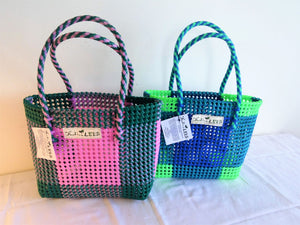 TLBAS-0027/Lunch Bag with Centre Big Square - Thalir Leed®