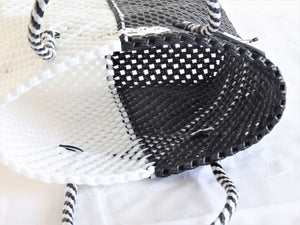 TLBAS-0051/Vengai Cross, Black & white basket - Thalir Leed®