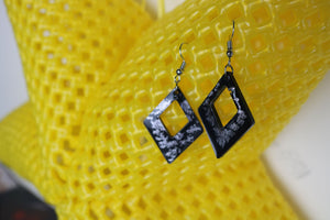 TLRJ-009/ square & triangle earrings - Thalir Leed®